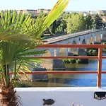 Apartman A Ojos Del Rio Duero