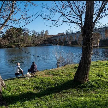 Apartman A Ojos Del Rio Duero